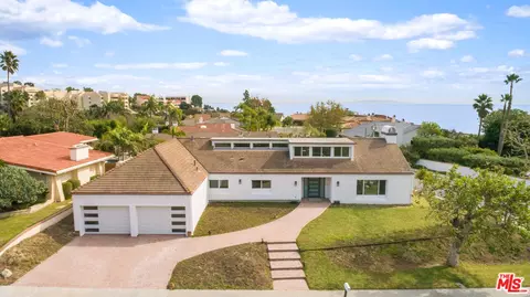 3536 Malibu Country Dr, Malibu, CA 90265
