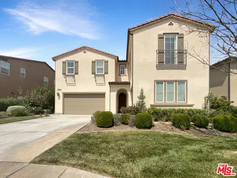 19033 Graham Ln, Santa Clarita, CA 91350