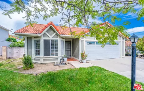 23169 Claystone Ave, Corona, CA 92883