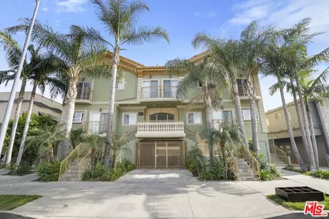 12606 Burbank Blvd #5, Valley Village, CA 91607
