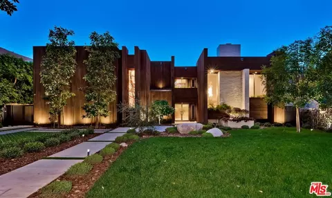 604 N Alpine Dr, Beverly Hills, CA 90210