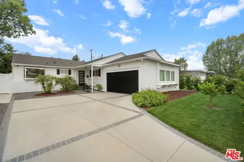 5912 Ostrom Ave, Encino, CA 91316