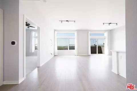 552 E Carson St #408, Carson, CA 90745 photo 28