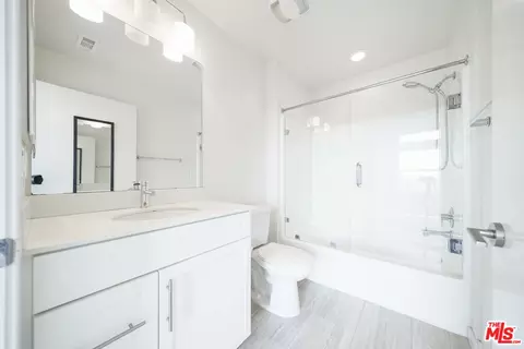 552 E Carson St #408, Carson, CA 90745 photo 24
