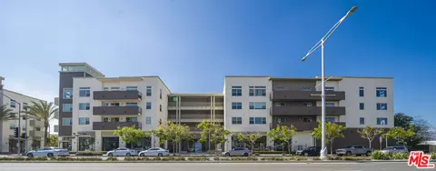 552 E Carson St #408, Carson, CA 90745 photo 5