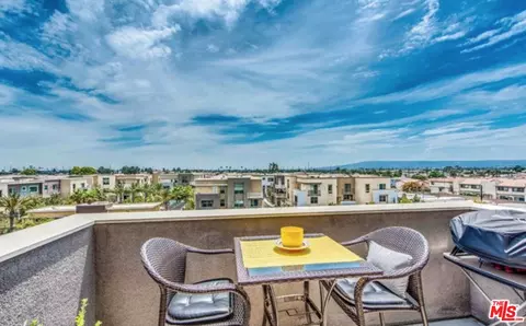 552 E Carson St #408, Carson, CA 90745 photo 41