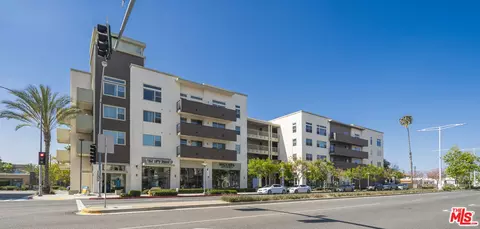 552 E Carson St #408, Carson, CA 90745 photo 6