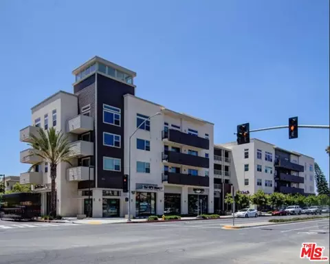 552 E Carson St #408, Carson, CA 90745 photo 3