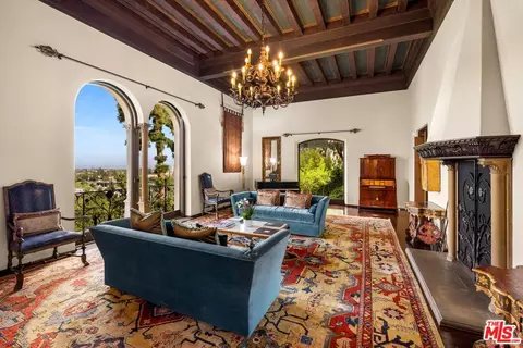 Living - 114 Los Altos Dr, Pasadena, CA 91105 photo 1 of 3