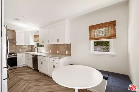 Kitchen - 2375 Catherine Rd, Altadena, CA 91001 photo 3 of 3
