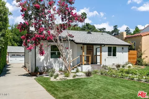 Exterior - 2375 Catherine Rd, Altadena, CA 91001 photo 2 of 6