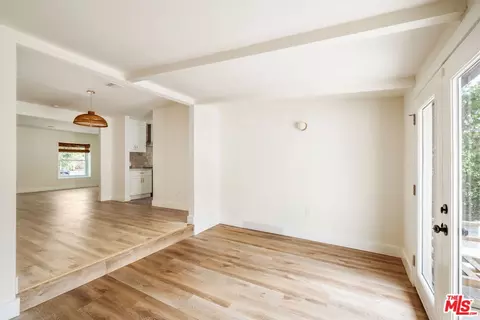 Living - 2375 Catherine Rd, Altadena, CA 91001 photo 4 of 4