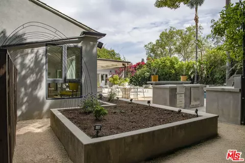 11160 Valley Spring Pl, Studio City, CA 91602 photo 28