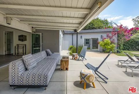 11160 Valley Spring Pl, Studio City, CA 91602 photo 17