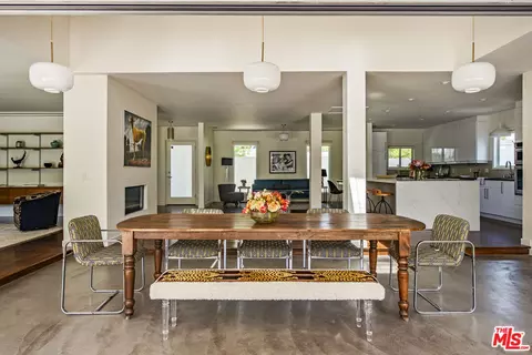 11160 Valley Spring Pl, Studio City, CA 91602 photo 10