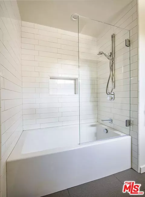 11160 Valley Spring Pl, Studio City, CA 91602 photo 40