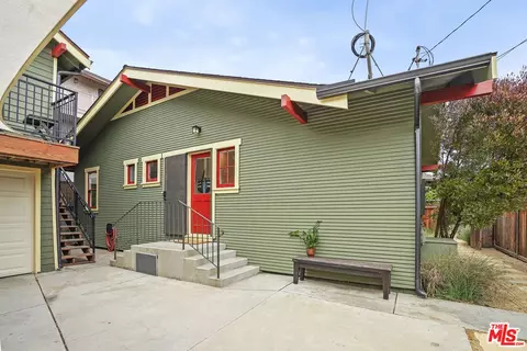 337 Cherry Ave, Long Beach, CA 90802 photo 5