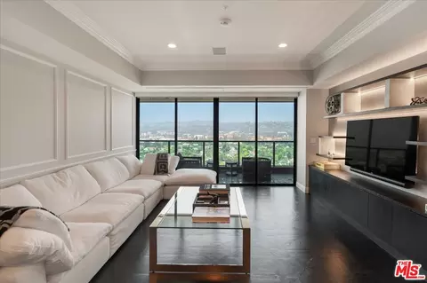 10490 Wilshire Blvd #2604, Los Angeles, CA 90024