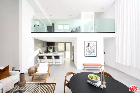 3851 S Centinela Ave, Los Angeles, CA 90066