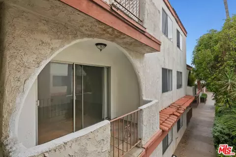 1146 E Lexington Dr #17-202, Glendale, CA 91206 photo 25
