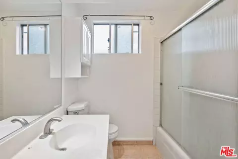1146 E Lexington Dr #17-202, Glendale, CA 91206 photo 22