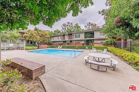 951 S Idaho St #71, La Habra, CA 90631