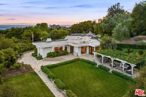 880 Knollwood Dr, Santa Barbara, CA 93108