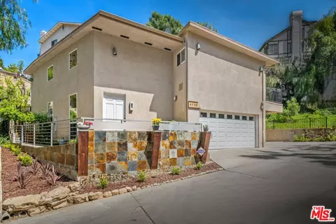 4110 Carrizal Rd, Woodland Hills, CA 91364