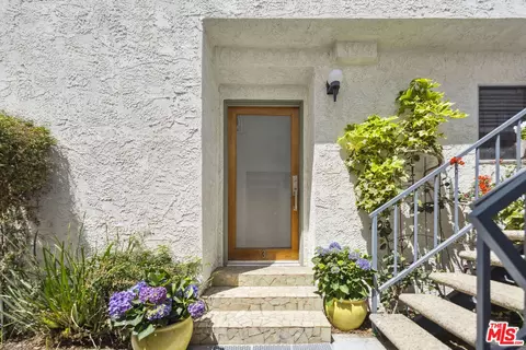 1231 24th St #3, Santa Monica, CA 90404