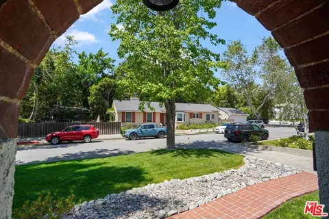 2400 Sylvan Ln, Glendale, CA 91208 photo 21