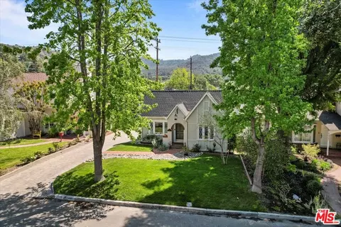 2400 Sylvan Ln, Glendale, CA 91208 photo 2