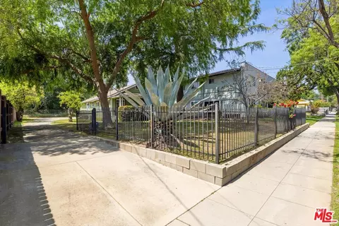 1531 Mentone Ave, Pasadena, CA 91103 photo 49