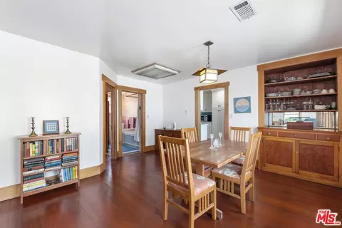 1531 Mentone Ave, Pasadena, CA 91103 photo 16