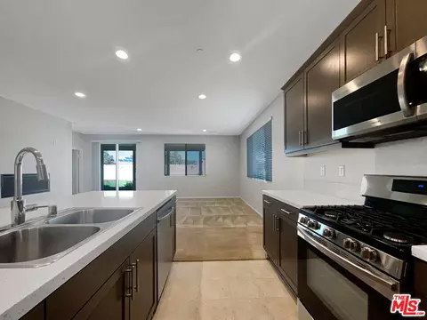 45664 Chama Dr, Lancaster, CA 93535 photo 16