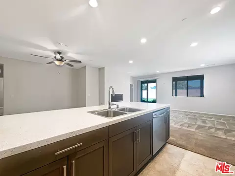 45664 Chama Dr, Lancaster, CA 93535 photo 15