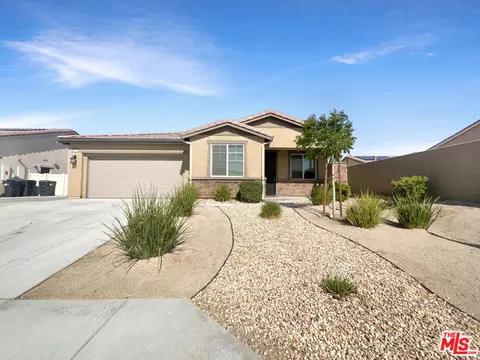 45664 Chama Dr, Lancaster, CA 93535
