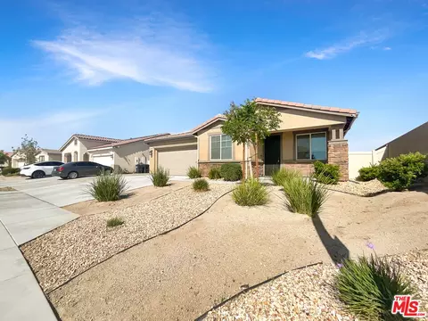 45664 Chama Dr, Lancaster, CA 93535 photo 9