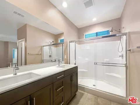 45664 Chama Dr, Lancaster, CA 93535 photo 7