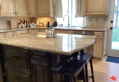 Kitchen - 2865 Briarpatch Dr, Simi Valley, CA 93065 photo 1 of 7