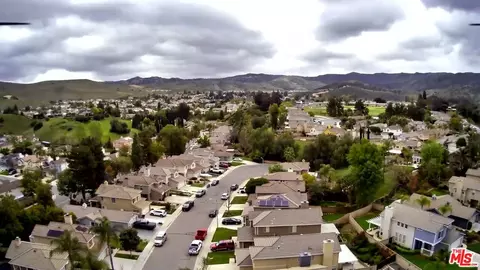 View/Area - 2865 Briarpatch Dr, Simi Valley, CA 93065 photo 3 of 8