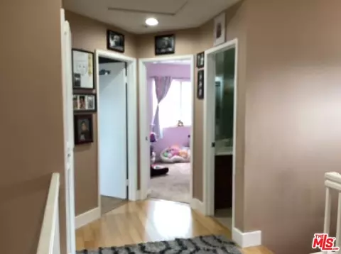 Entry Way - 2865 Briarpatch Dr, Simi Valley, CA 93065 photo 12 of 15