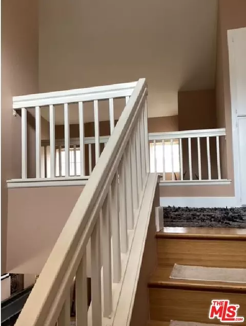 Entry Way - 2865 Briarpatch Dr, Simi Valley, CA 93065 photo 10 of 15