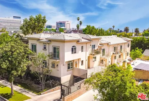 14622 Gilmore St, Van Nuys, CA 91411