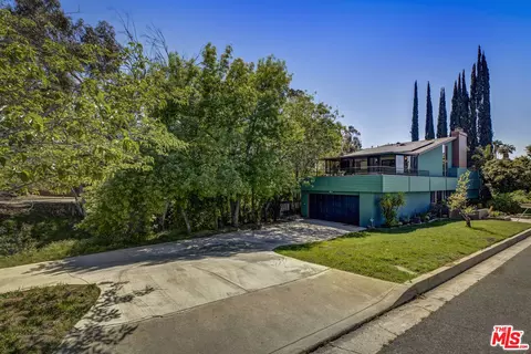 Exterior - 1534 Margarita Dr, Redlands, CA 92373 photo 20 of 23