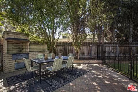 Exterior - 1534 Margarita Dr, Redlands, CA 92373 photo 12 of 23