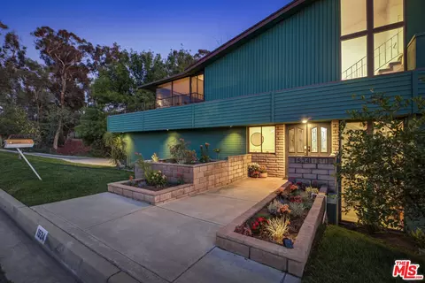 Exterior - 1534 Margarita Dr, Redlands, CA 92373 photo 2 of 23