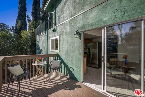 Exterior - 1534 Margarita Dr, Redlands, CA 92373 photo 4 of 23