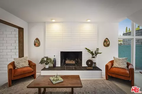 Living - 1534 Margarita Dr, Redlands, CA 92373 photo 4 of 4