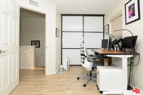 2731 Erringer Rd #38, Simi Valley, CA 93065 photo 12