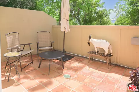2731 Erringer Rd #38, Simi Valley, CA 93065 photo 9